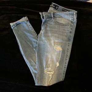 Hollister crop jeans